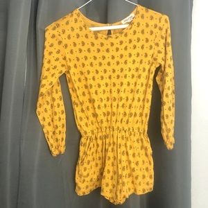 ***Kids Billabong romper size M